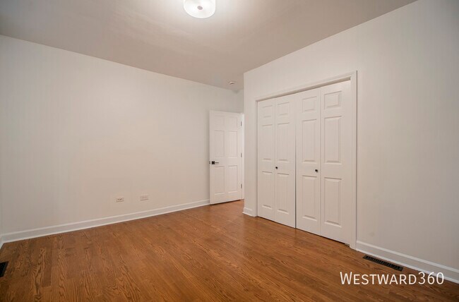Building Photo - 2221 W Charleston St