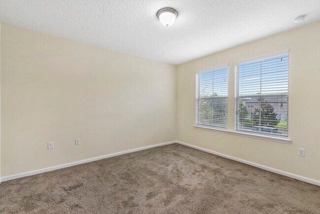 Building Photo - 266 Moultrie Village Ln