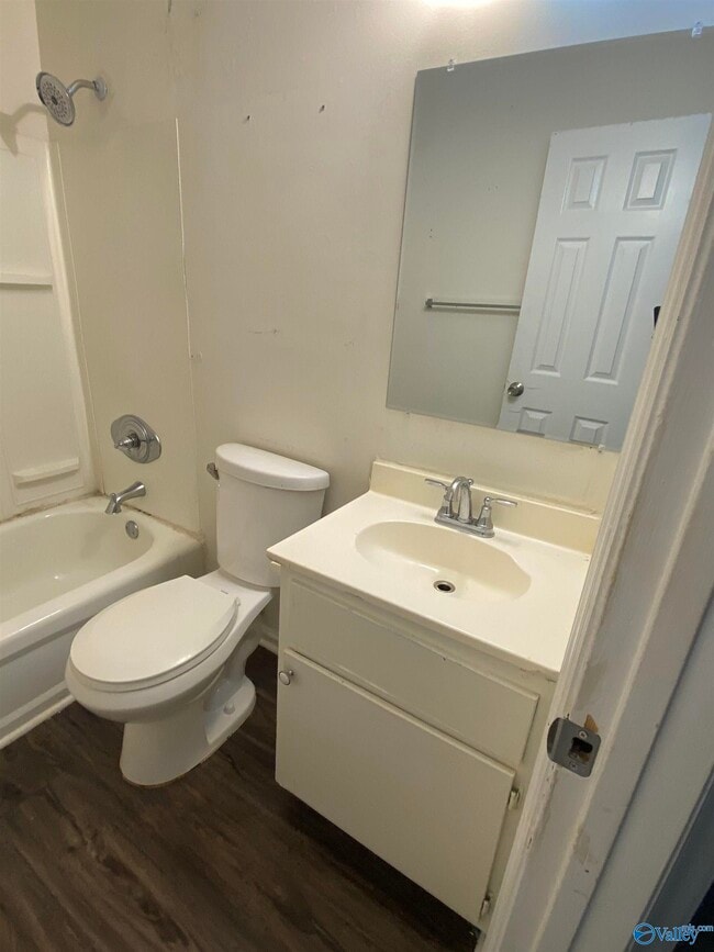 Building Photo - 4801 Padgett Dr