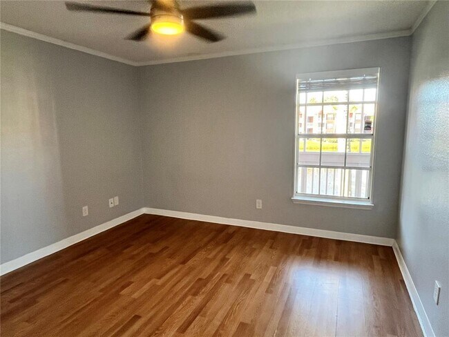 Building Photo - 10200 Gandy Blvd N