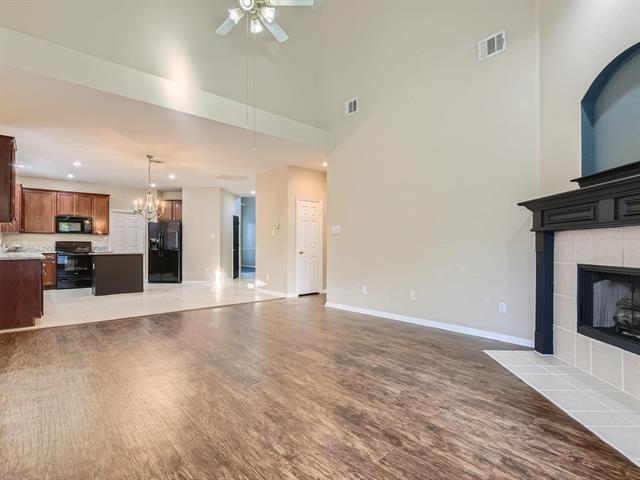 Building Photo - 5301 Lily Dr