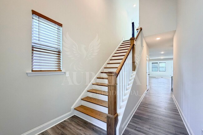 Building Photo - 219 Wood Orchid Ln