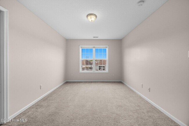 Building Photo - 710 Appling Ct