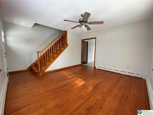 Building Photo - 6450 Sullivan Trail