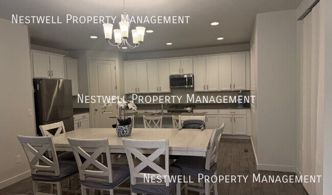 Building Photo - 3848 Safflower Dr