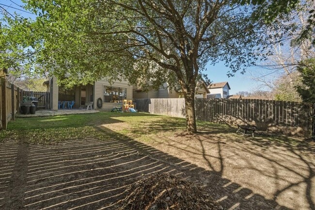 Building Photo - 2819 Corbin Ln