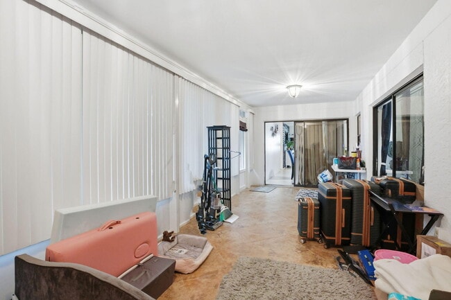 Building Photo - 2171 NW 76th Ave