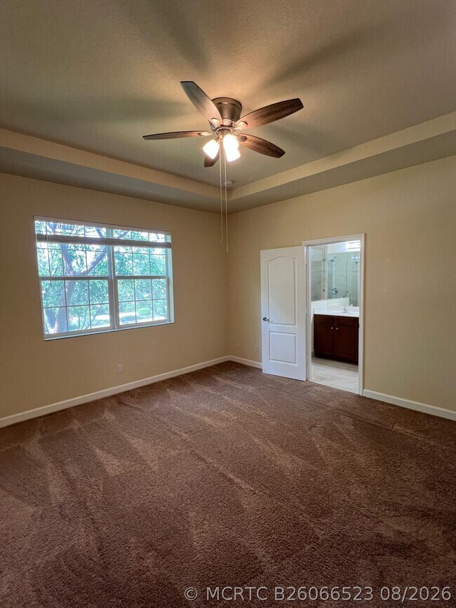 Building Photo - 5037 Ashley River Rd