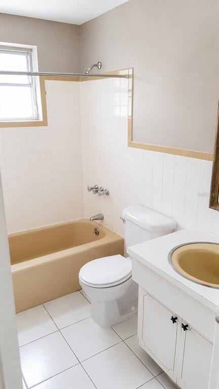 Building Photo - 4080 Redwing Dr