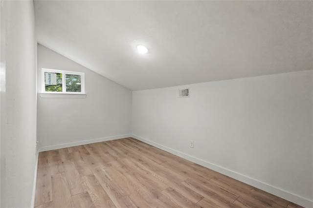 Building Photo - 1934 Creek Wood Ct