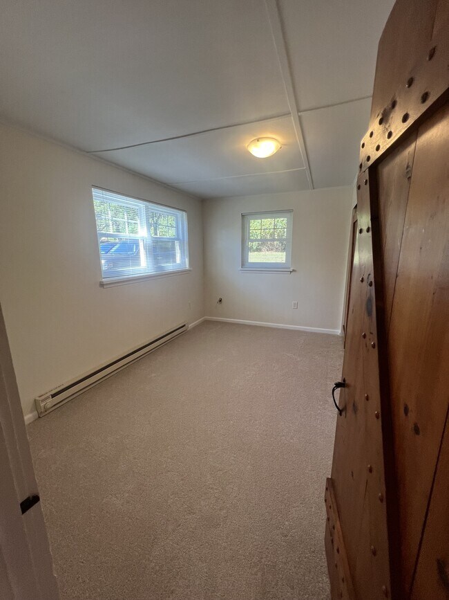 Building Photo - 1232 Park Rd