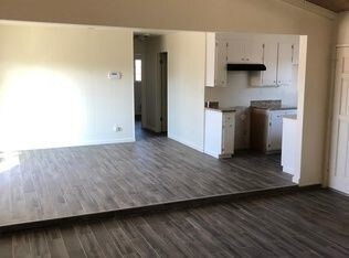 Building Photo - Duplex for Rent