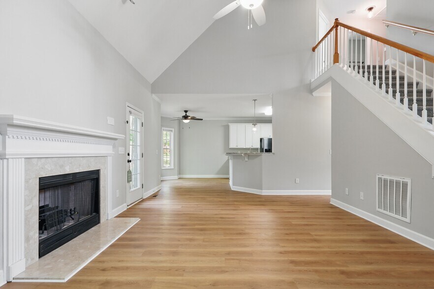 Building Photo - 4418 Gallatree Ln