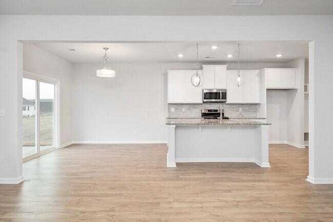 Building Photo - 775 Justify Lp