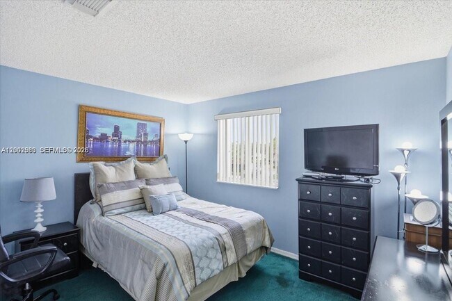 Building Photo - 13741 SW 160th Terrace