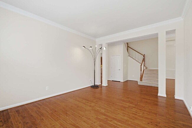 Building Photo - Sophisticated Colonial Offering Refined Finishes, Gourmet Kitchen & Spacious Floor Plan