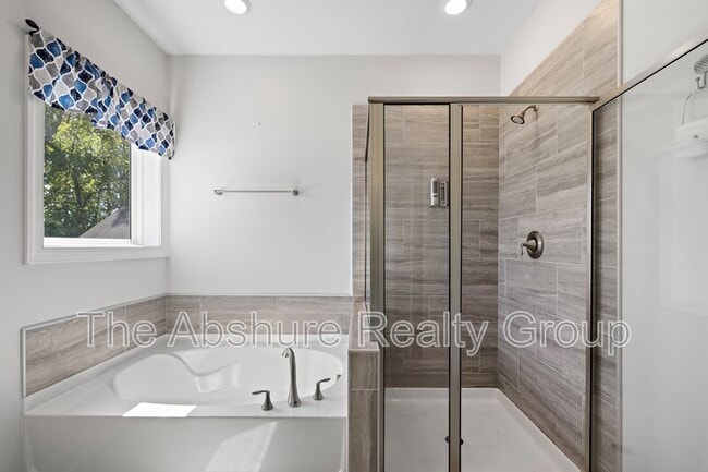 Building Photo - 109 Barnwell Loop