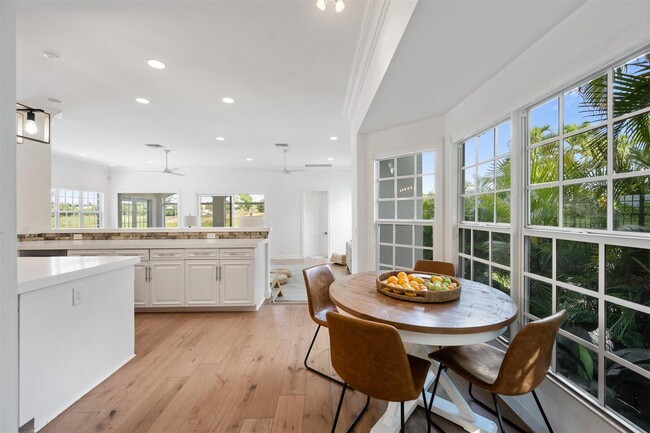 Building Photo - 2377 Golf Brook Dr