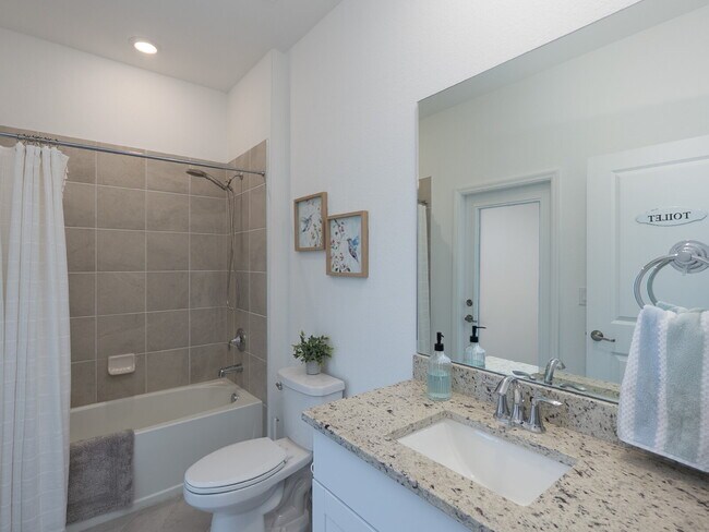 Building Photo - 3 Bedrooms | 2 Bathrooms | 2-Car Garage | Biscayne Landing – Gated Community