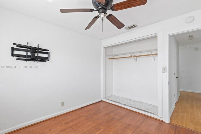 Building Photo - 1363 NW 66th Ave
