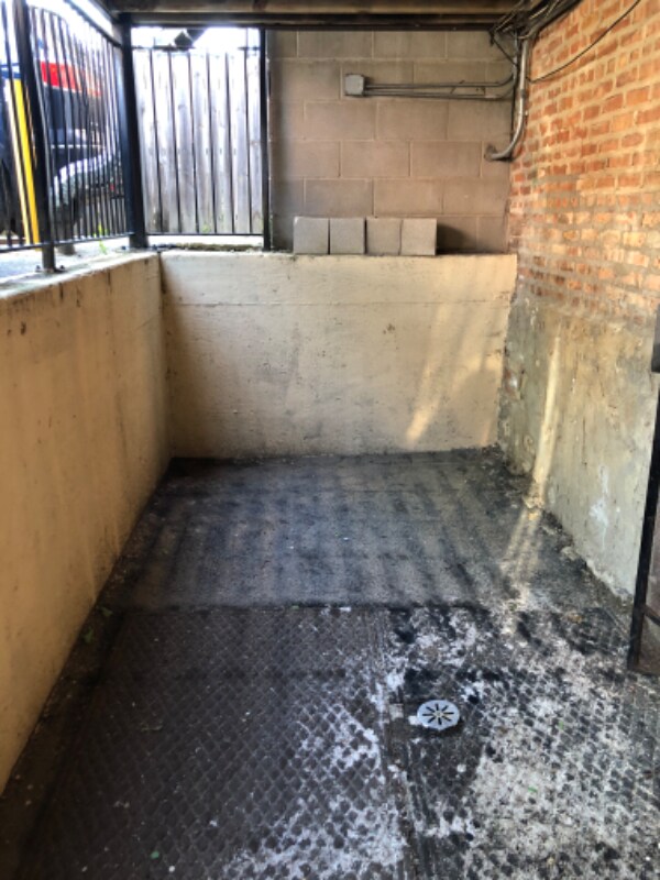 Building Photo - 5244 S King Dr