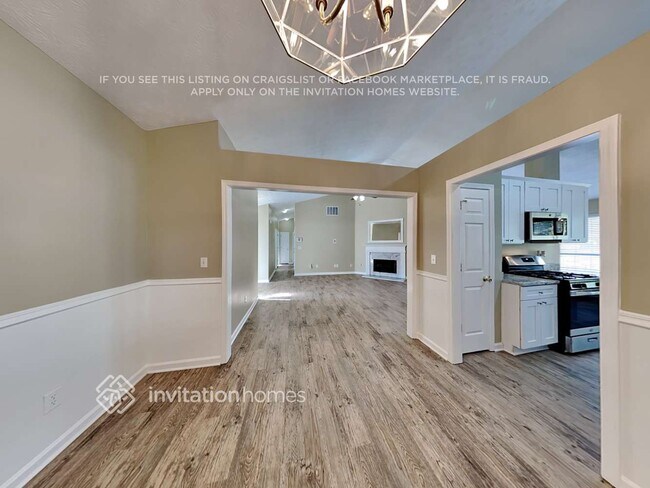 Building Photo - 1679 Crestfield Ln NW