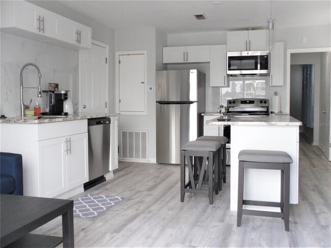 Building Photo - 13711 Gulf Blvd