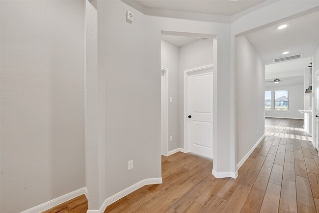 Building Photo - 27306 Ky Cv Ct