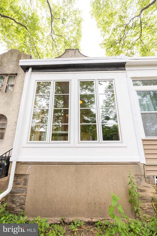 Building Photo - 3429 Osmond St