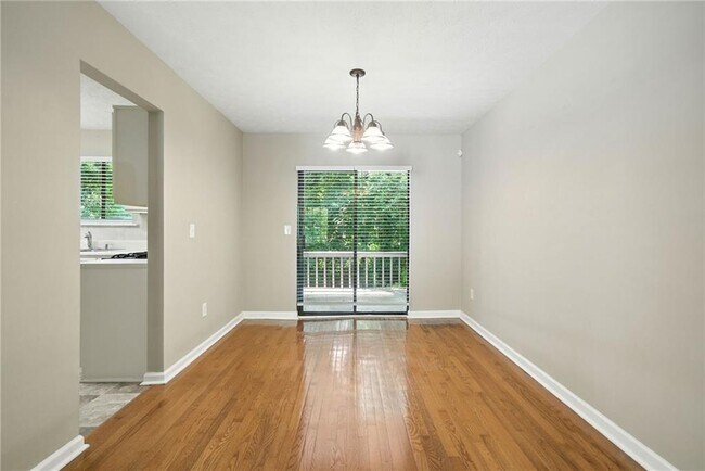 Building Photo - 3045 Wildflower Ln SW