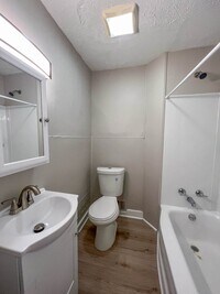 Building Photo - 528 Seward St