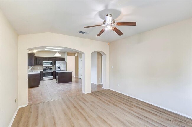 Building Photo - 11308 Los Comancheros Rd