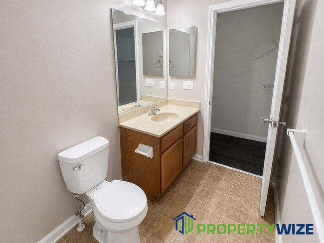 Building Photo - 4128 Orchard Ridge Blvd