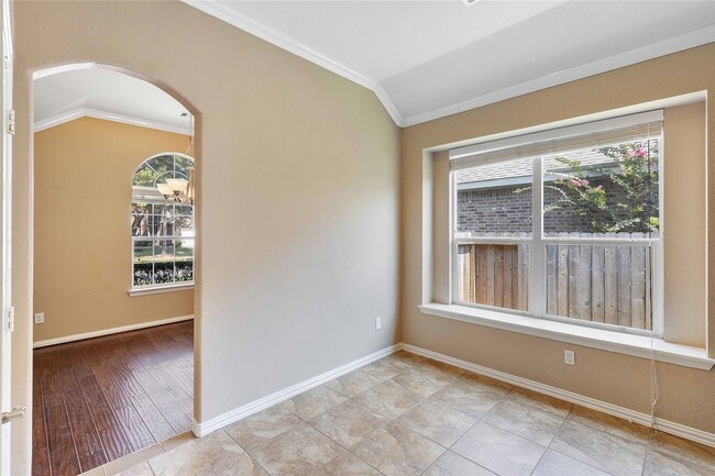 Building Photo - 13814 McKinney Creek Ln