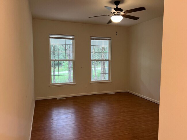 Building Photo - 11183 Cumberland Gap Dr