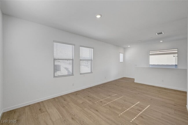 Building Photo - 1498 Marsh Bird St