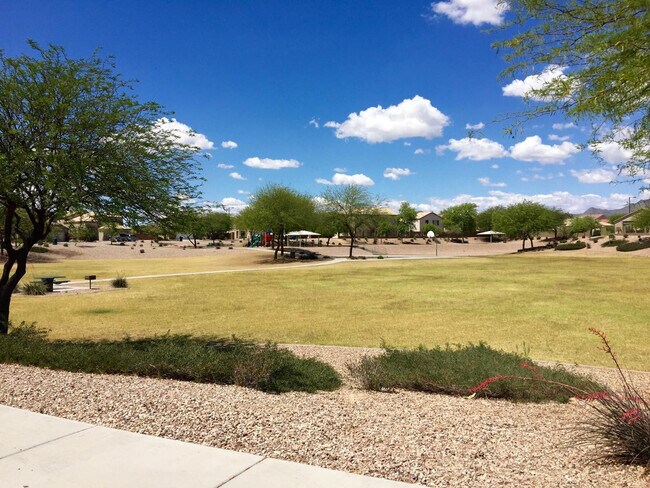 Building Photo - 21827 W Cocopah St