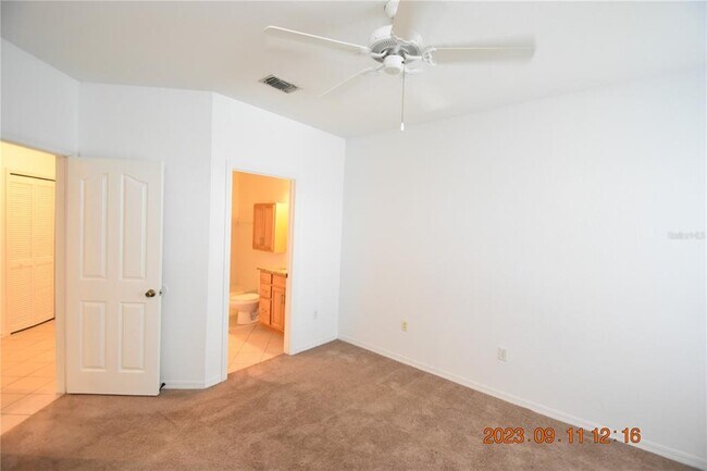 Building Photo - 5511 Legacy Crescent Pl