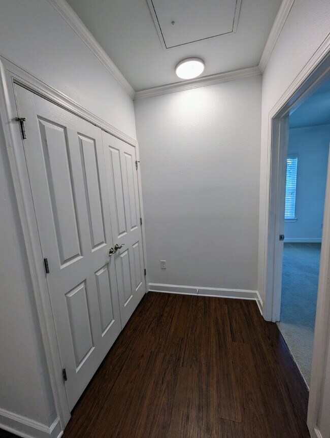 Building Photo - 47 Private Rd 3057