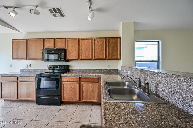 Building Photo - 2965 N 303rd Dr