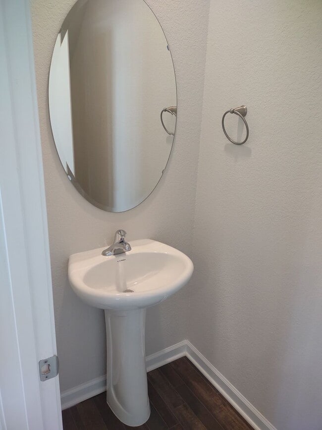 Building Photo - BRAND-NEW Townhome Located in Sanford- Minutes from Shopping, Dining, and Community Parks! Wont l...