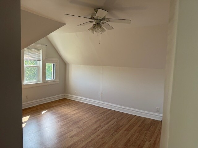 Building Photo - 433 Herschel St