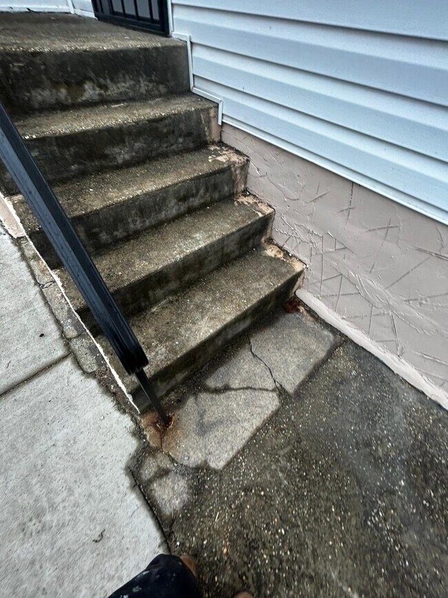 Francis Street 2501 Francis St Baltimore MD 21217 Apartment Finder