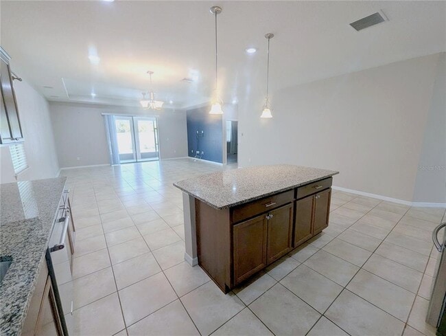 Building Photo - 18810 Birchwood Groves Dr