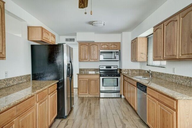 Building Photo - COMING SOON! Charming 3-Bedroom Home Near ASU – Prime Location!