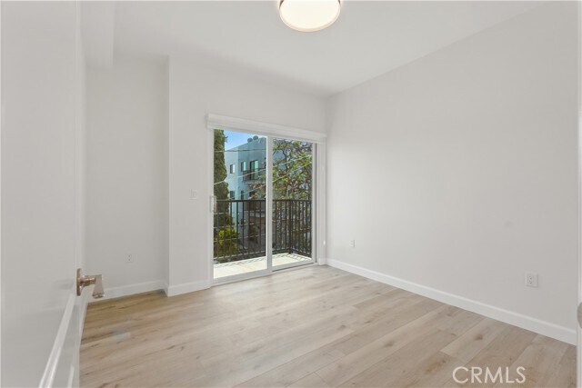 Building Photo - 11302 Morrison St