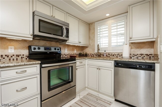 Building Photo - 271 Southbay Dr