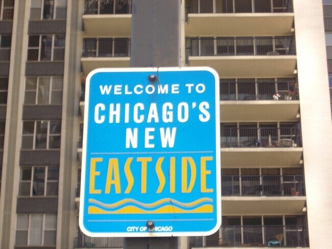 Building Photo - 400 E Randolph St