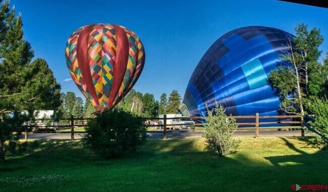 Building Photo - 217 Pinon Causeway