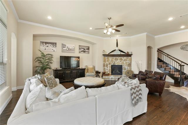 Building Photo - 861 Waterview Dr